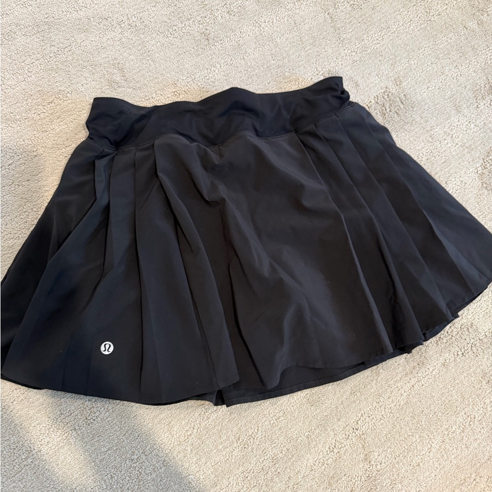 lululemon athletica Black Circle Skort with Pleats